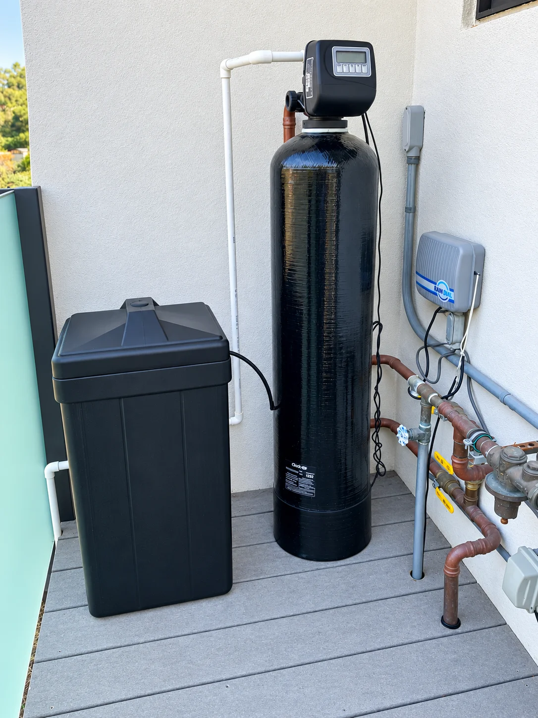Installed whole-house water softener with Clack WS1 control valve